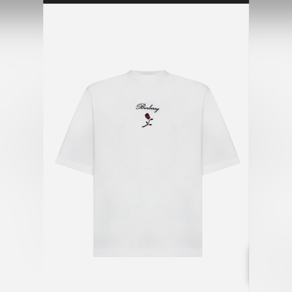 Burberry Rose Cotton Tee Has Bleeding Size Small
